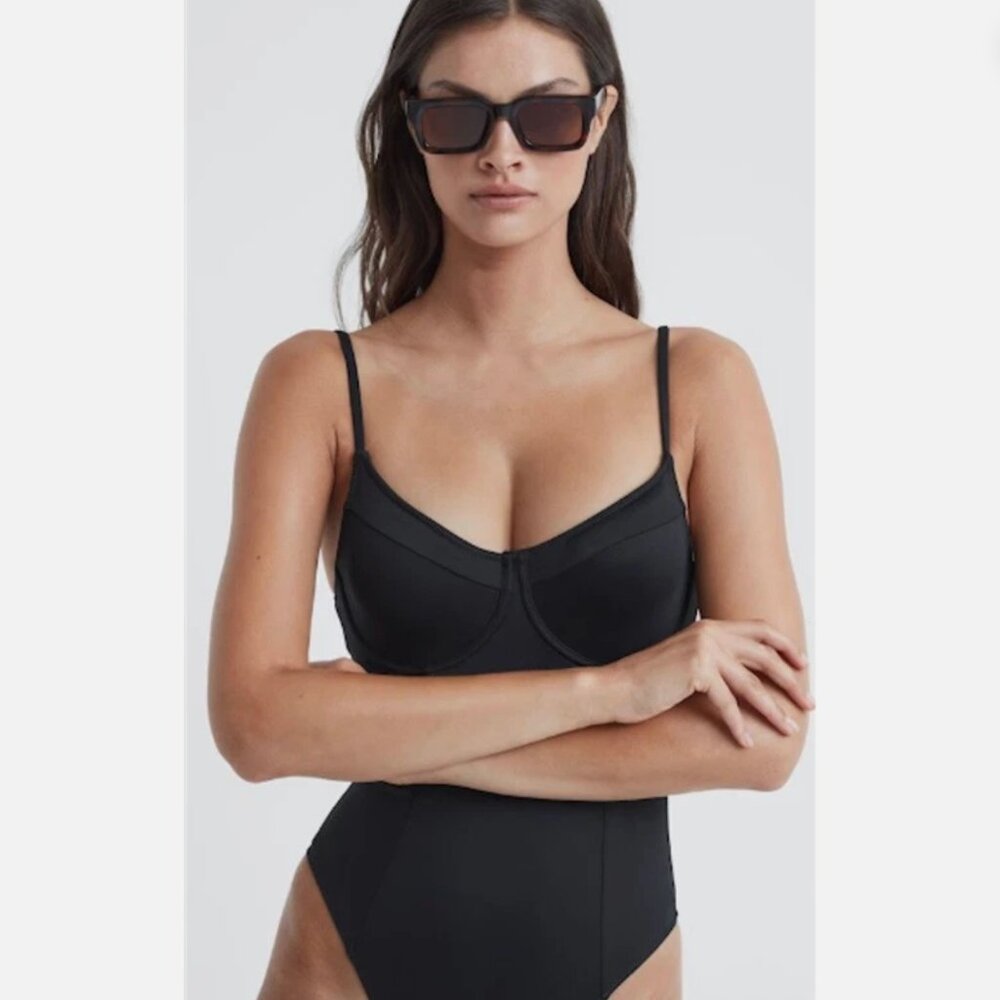 NWOT Good American SHOW OFF Black Underwire 1PC Swimsuit LG